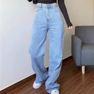 NWT Brandy Style High-Rise Wide-Leg Jeans (W29)